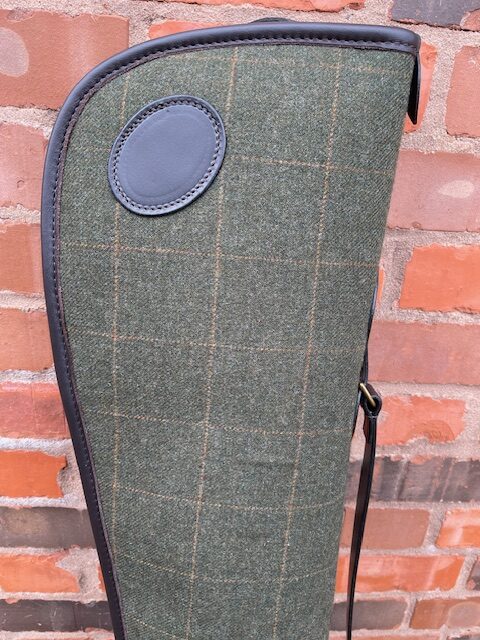 Bespoke Full Tweed Full Zip shotgun slip - Image 3